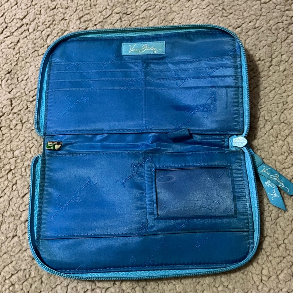 🖤 Vera Bradley Bali Blue Flowers Handbag & Wallet 🖤 - Picture 8 of 12